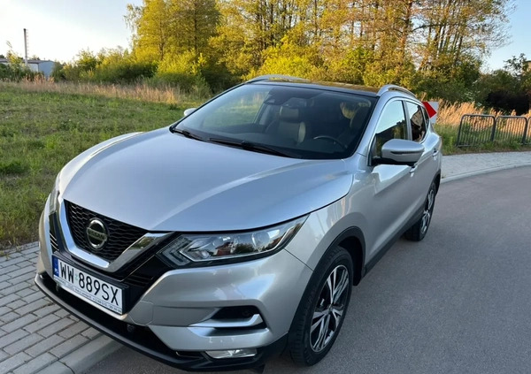 Nissan Qashqai cena 79900 przebieg: 92000, rok produkcji 2019 z Lipsko małe 781